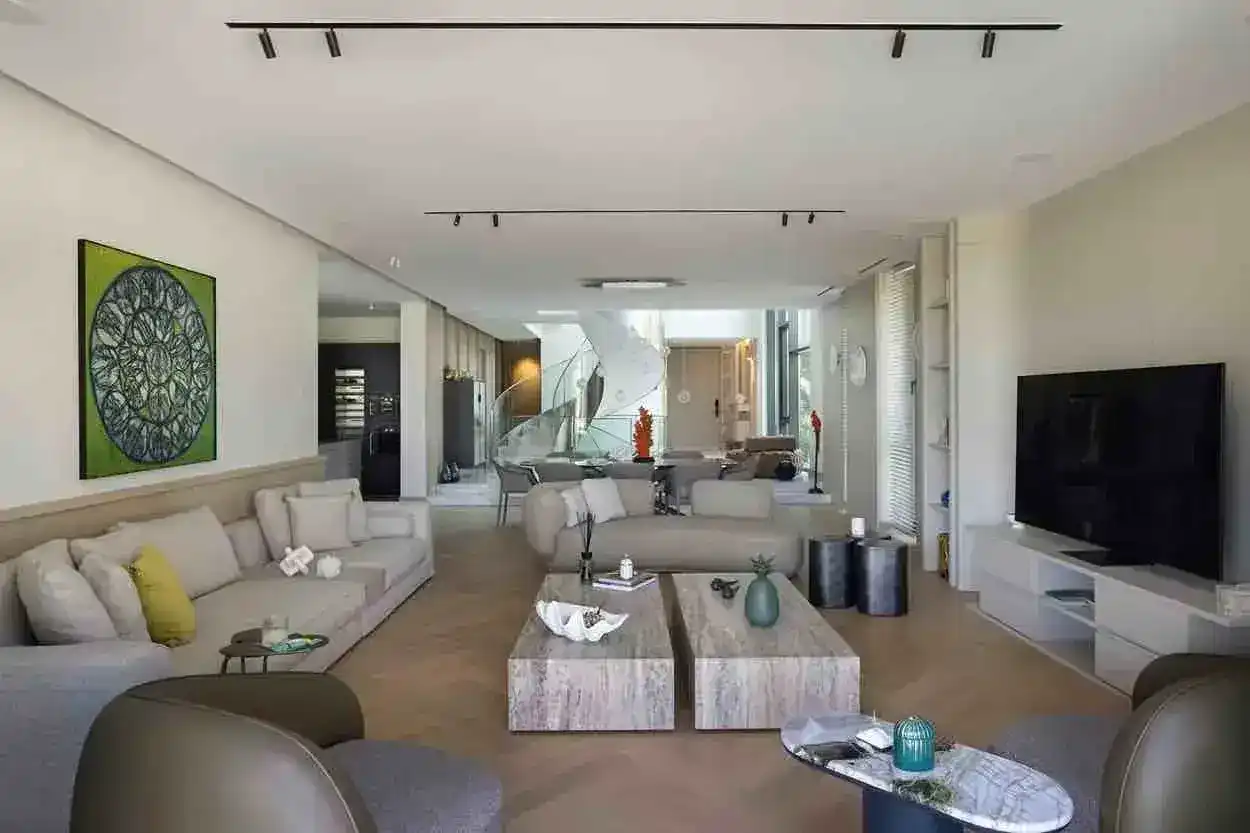 Ufuk A. Evi - Galeri 2